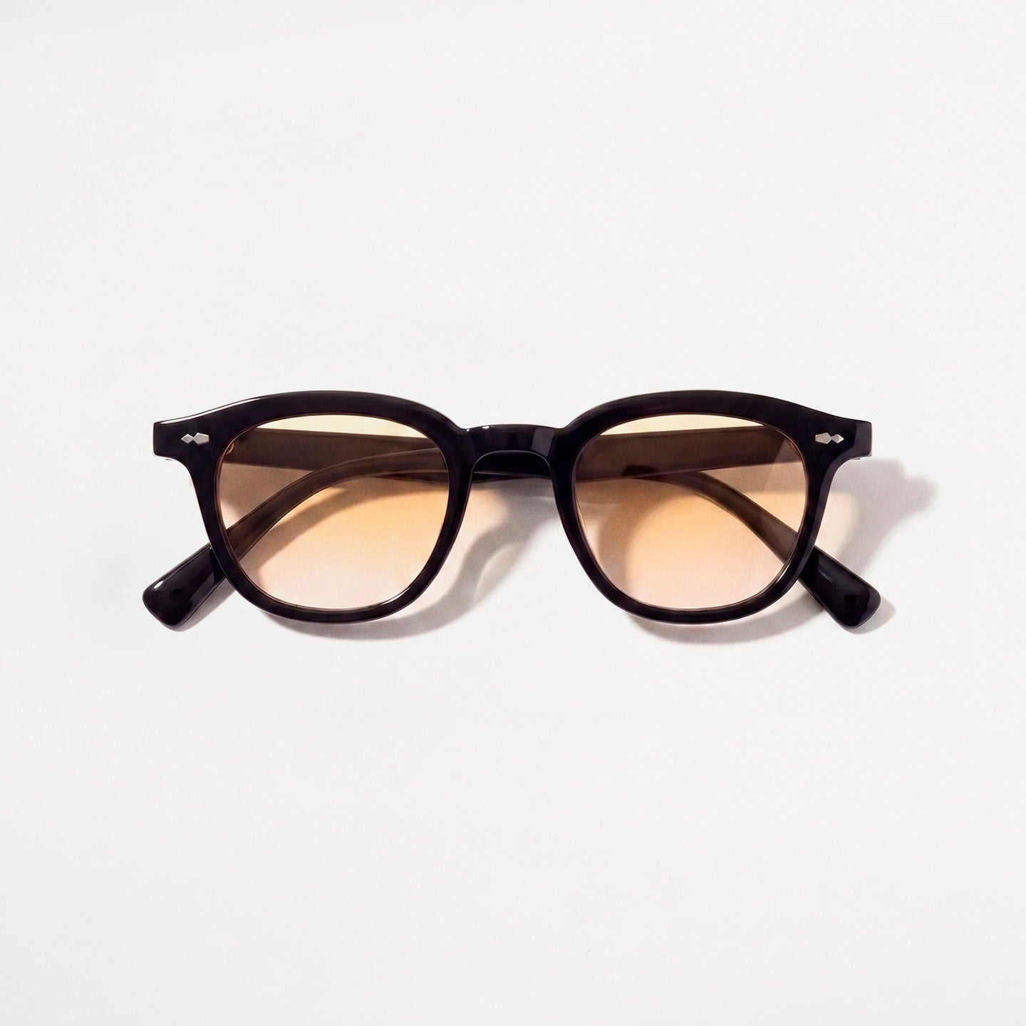 LISBON sunglasses in Sand